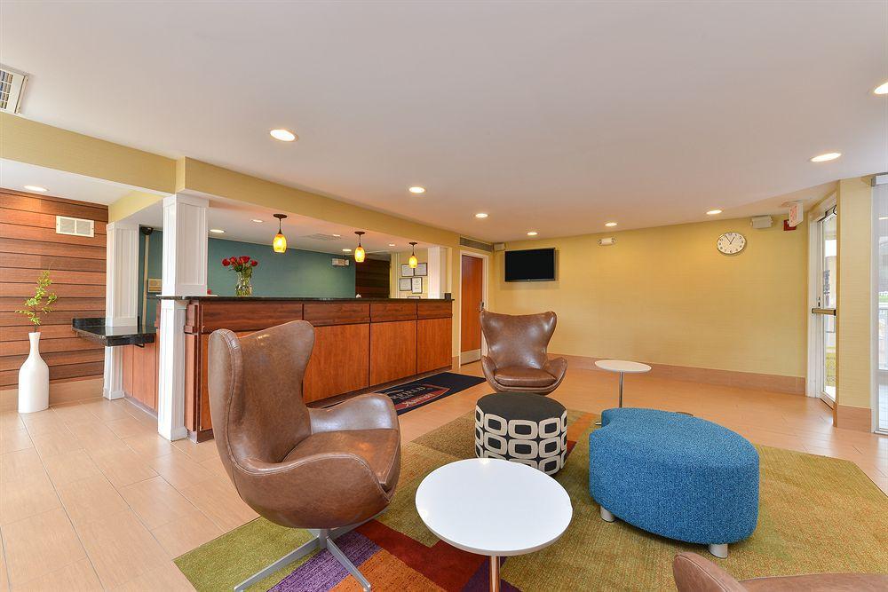 Baymont By Wyndham Savannah Midtown Экстерьер фото